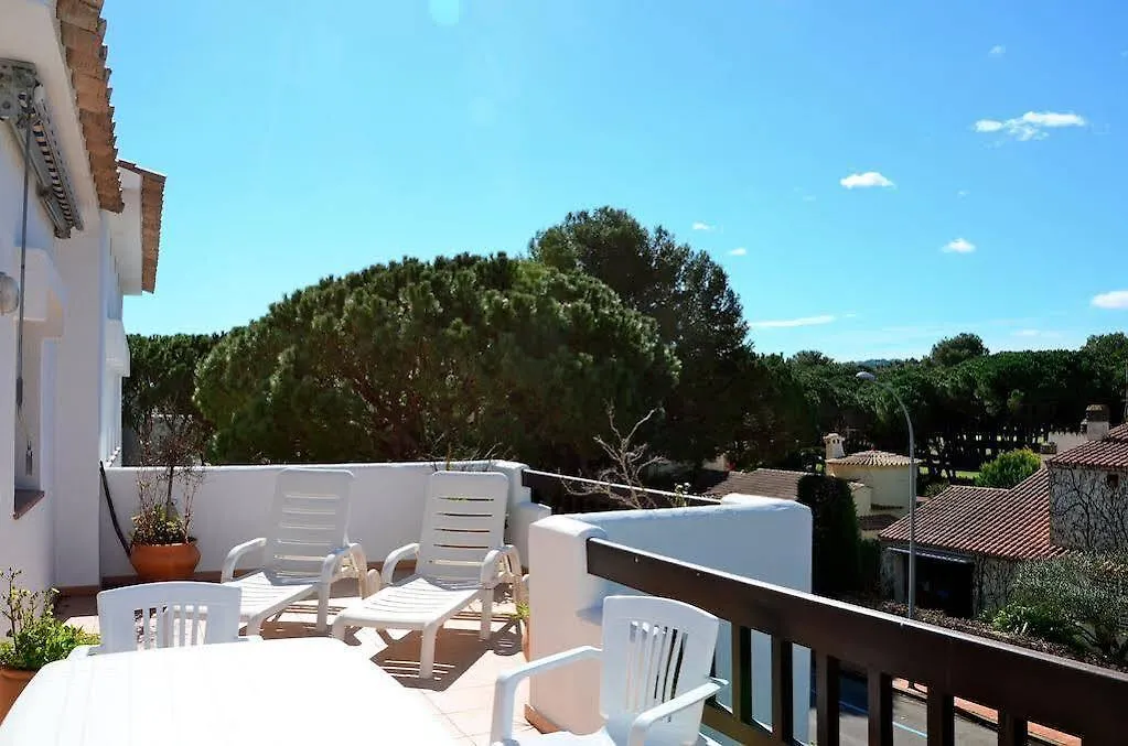 Apartamentos Nautic Golf パルス スペイン